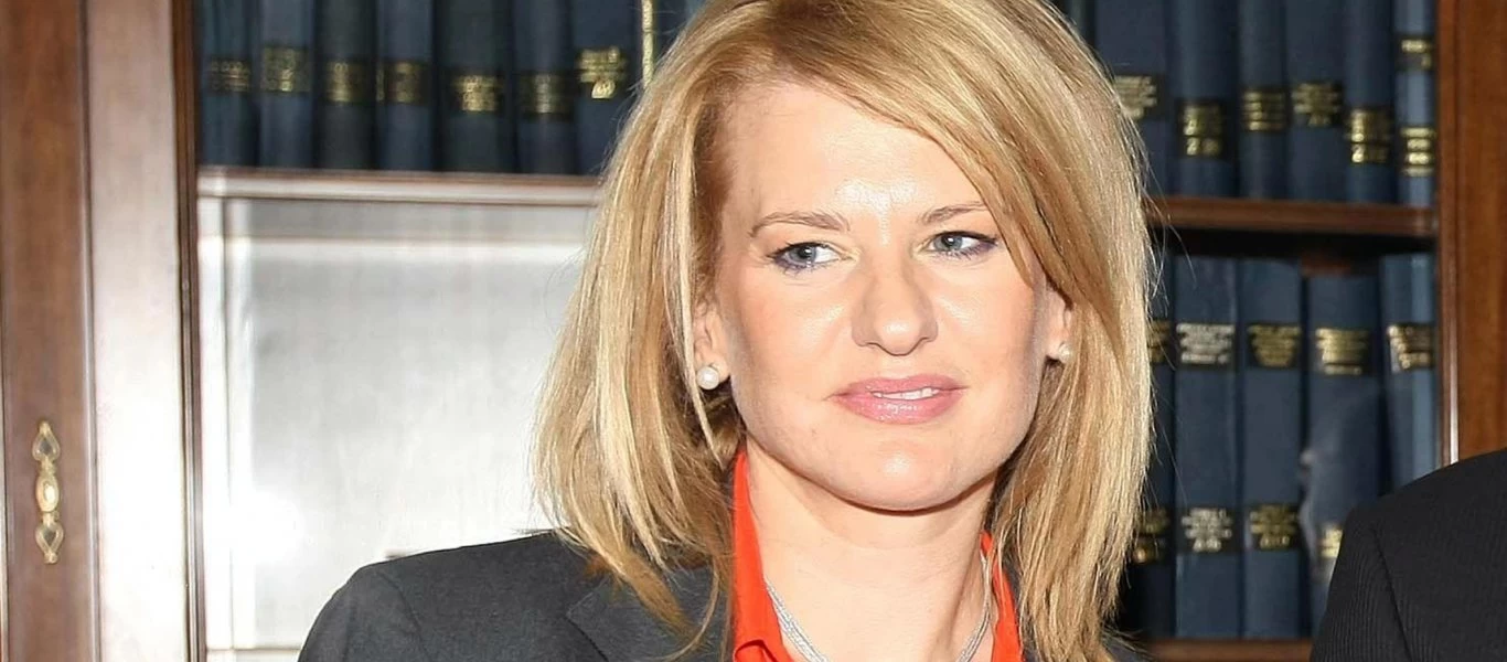 Εντελώς «αδιάβαστη» η Θ.Τζακρή - Την εξέθεσε ο Μ.Βορίδης